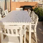 Appartement Xl Terrace Penthouse Bbq 200m From The Sea And Square *