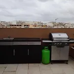 Xl Terrace Penthouse Bbq 200m From The Sea And Square St. Paul's Bay