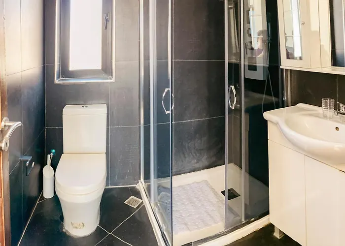 Xl Terrace Penthouse Bbq 200m From The Sea And Square St. Paul's Bay