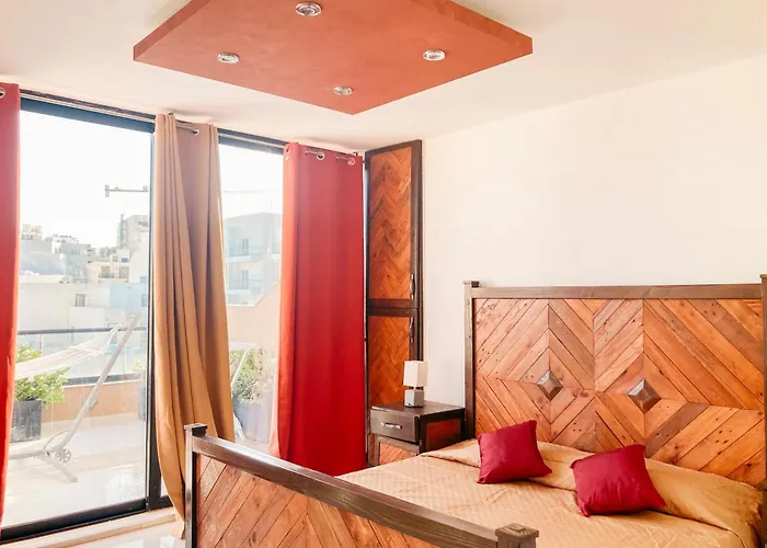 Xl Terrace Penthouse Bbq 200m From The Sea And Square Daire St. Paul's Bay