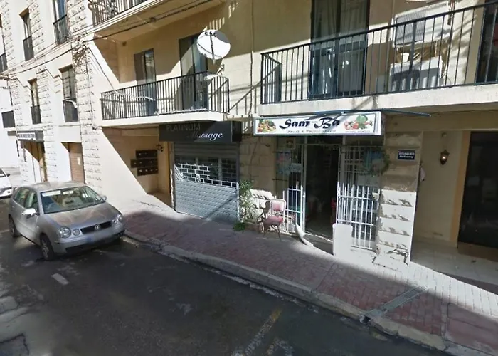 Xl Terrace Penthouse Bbq 200m From The Sea And Square Daire St. Paul's Bay