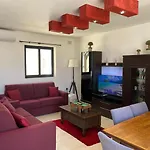 アパート Xl Terrace Penthouse Bbq 200m From The Sea And Square
