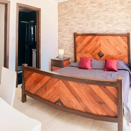 Xl Terrace Penthouse 3br 3 Bath, Hot Tub, Bugibba * St. Paul's Bay