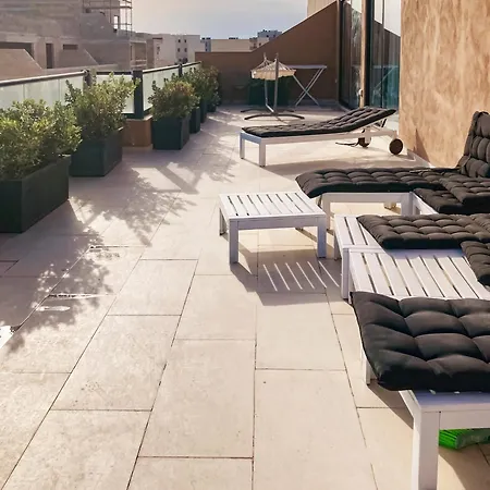 Апартаменты Xl Terrace Penthouse Bbq 200m From The Sea And Square *
